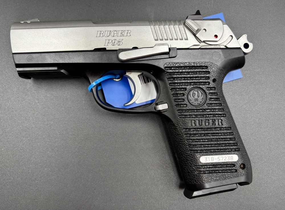 RUGER P95 9MM 3.9" W/ CASE & EXTRA MAG, EXC COND,-img-6