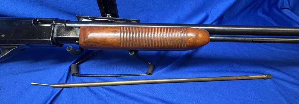 Remington, Model 572 Fieldmaster, Pump Action Rifle, .22S/L/LR 22.75" -img-4