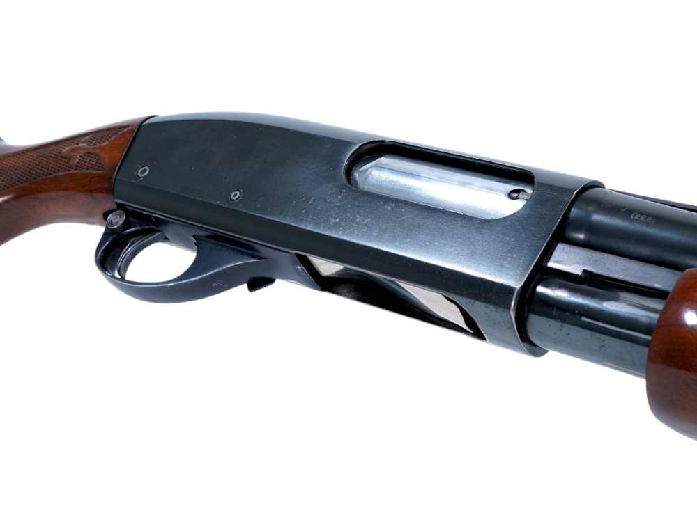 Remington 870 Wingmaster 12 GA 30" Vent Rib Pump Shotgun Rem Walnut 2 3/4"-img-13