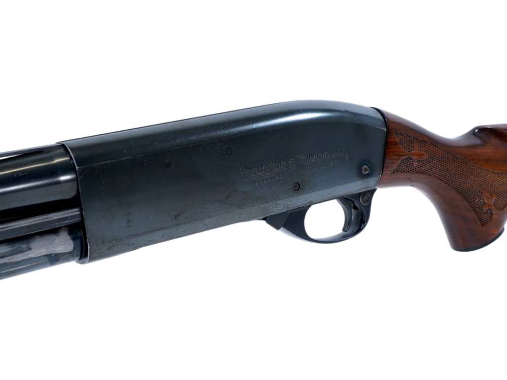 Remington 870 Wingmaster 12 GA 30" Vent Rib Pump Shotgun Rem Walnut 2 3/4"-img-7