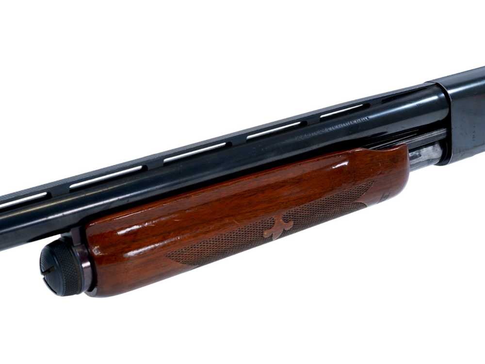 Remington 870 Wingmaster 12 GA 30" Vent Rib Pump Shotgun Rem Walnut 2 3/4"-img-3