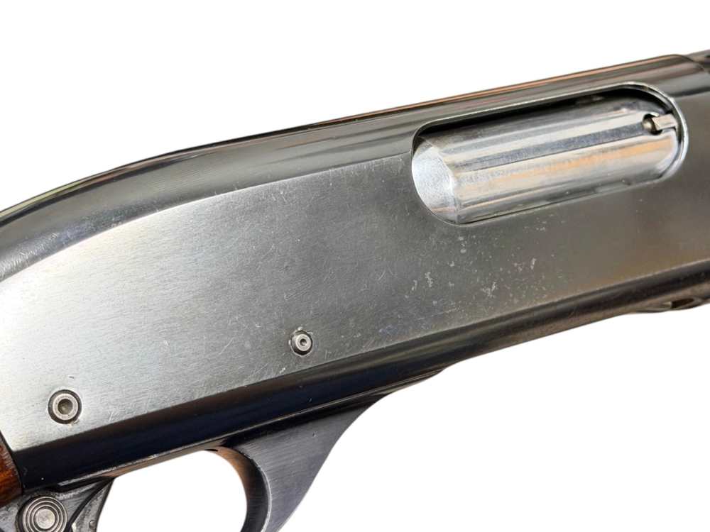 Remington 870 Wingmaster 12 GA 30" Vent Rib Pump Shotgun Rem Walnut 2 3/4"-img-14