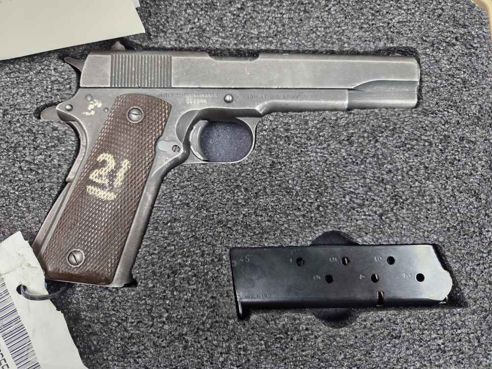 1943 WWII Ithaca Gun Co U.S. Army M1911 A1 .45ACP CMP Field Grade-img-1