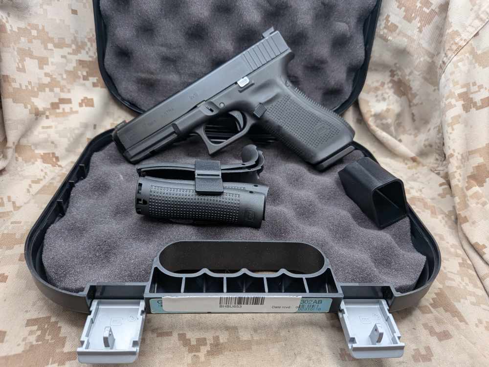 Glock 17 Gen 5 9MM USED Police Trade In G17 Gen5-img-0