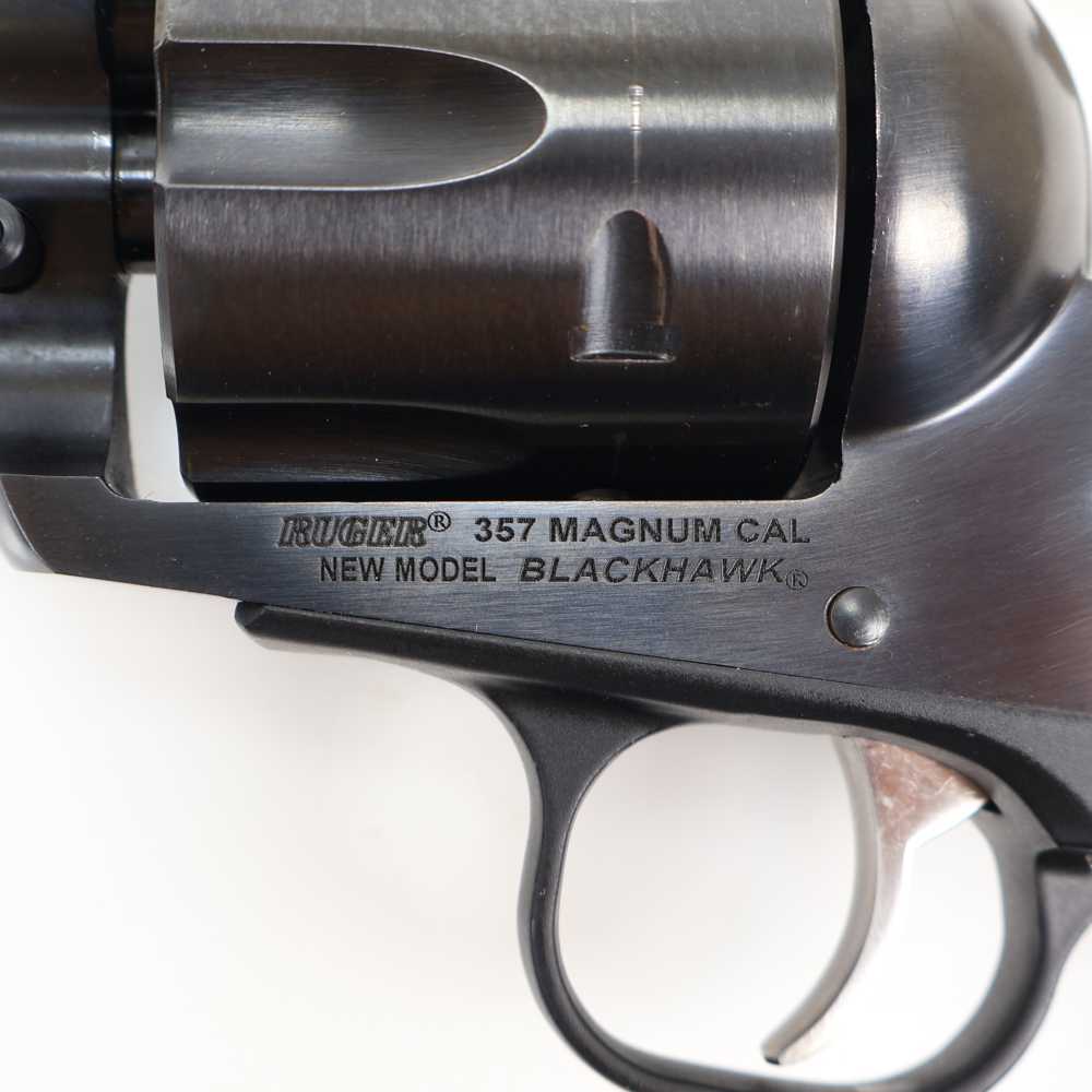 Ruger New Model Blackhawk W/ Box, 357 Magnum & 9mm Luger 6 Round Cylinders!-img-25