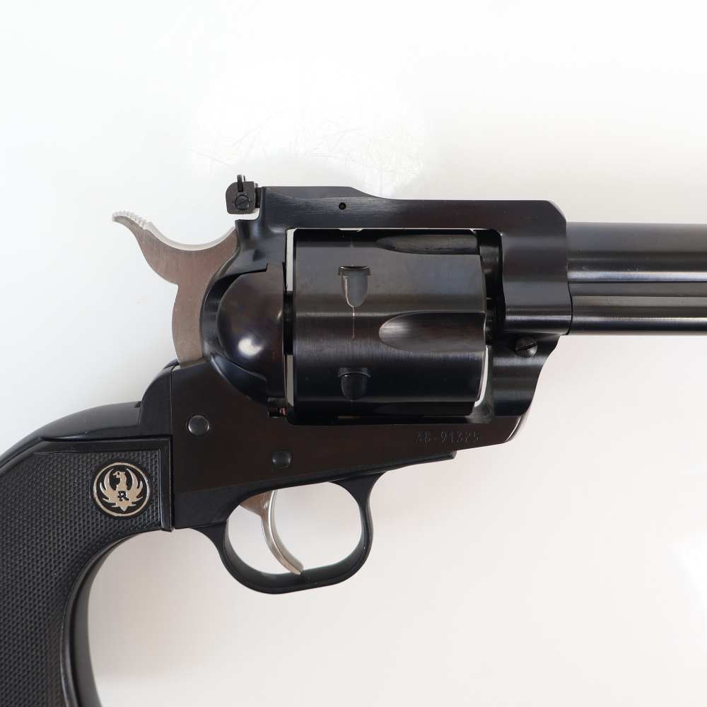 Ruger New Model Blackhawk W/ Box, 357 Magnum & 9mm Luger 6 Round Cylinders!-img-3