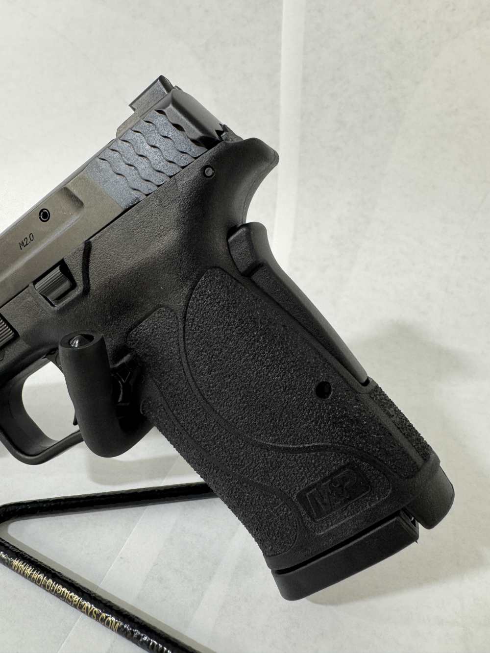 Smith & Wesson M&P9 Shield EZ TruGlo Night Sights Penny Auction No Reserve-img-5