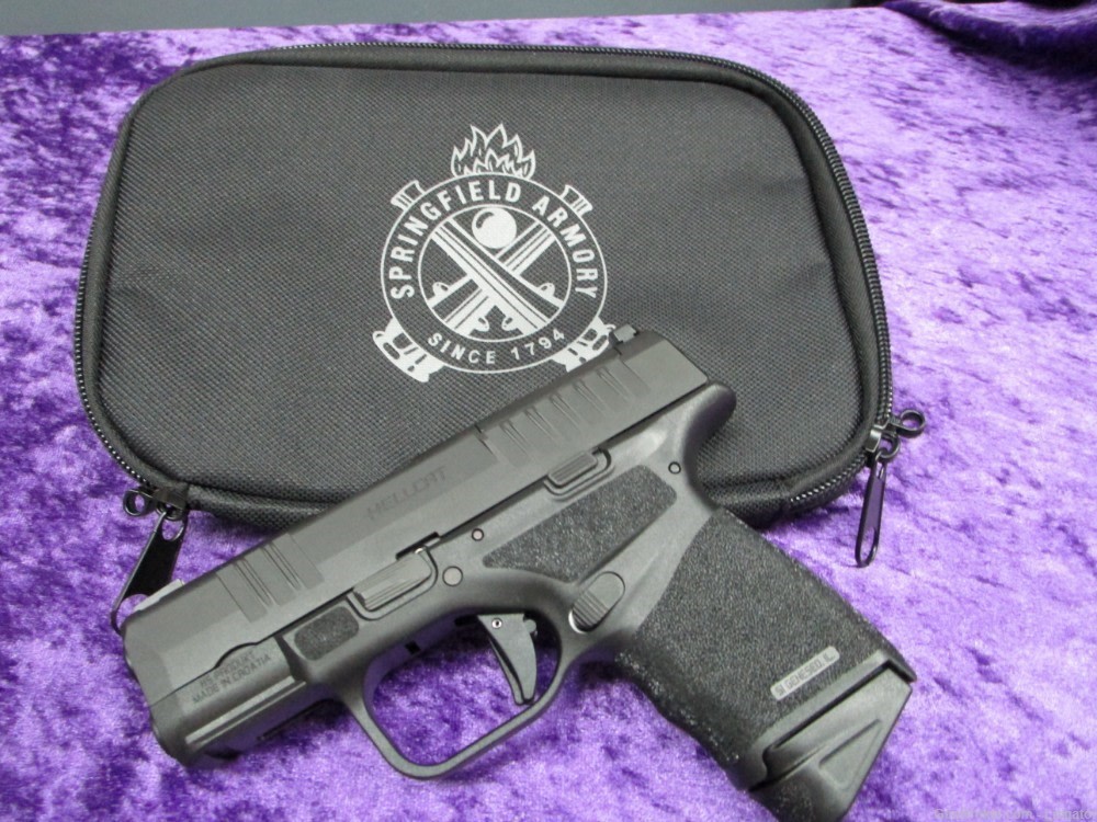 SPRINGFIELD ARMORY HELLCAT PRO 9MM NEW IN THE BOX!!-img-1