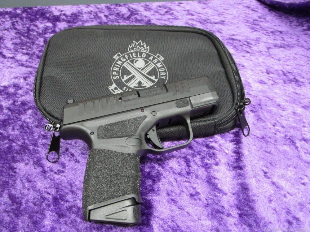 SPRINGFIELD ARMORY HELLCAT PRO 9MM NEW IN THE BOX!!-img-2