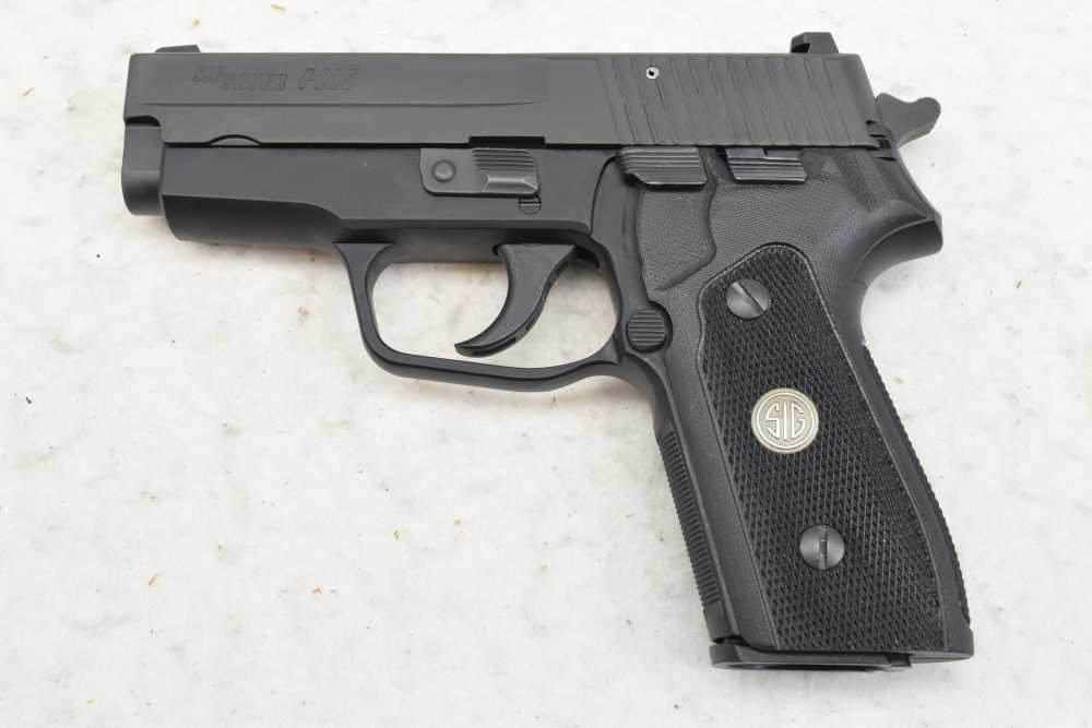 Sig P225 Classic 9mm 3.6" Like New with Holster 3 Mags-img-3