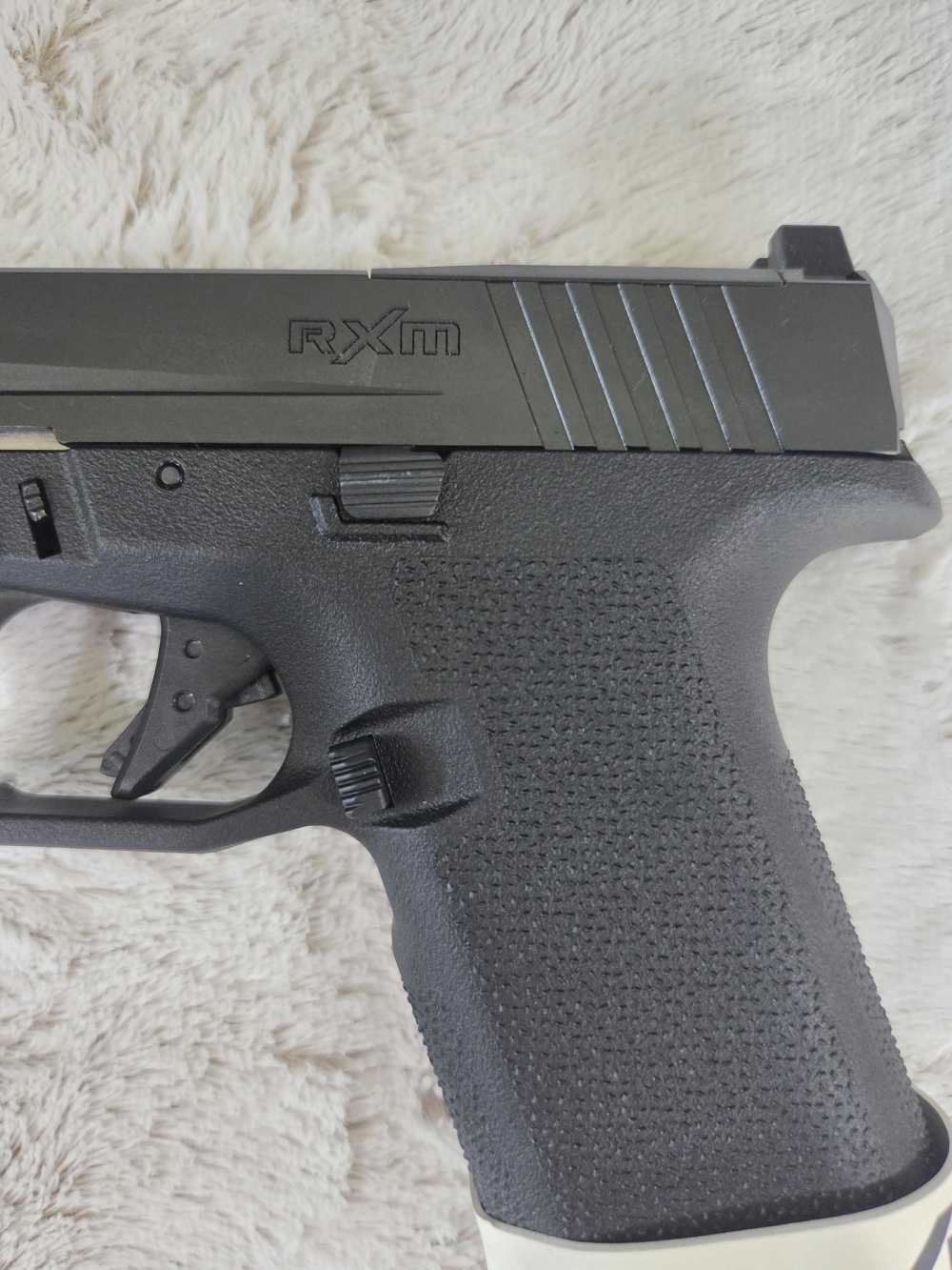 Ruger RXM 9mm 4" Optics Ready Black 17RD Model 19442 NEW-img-6