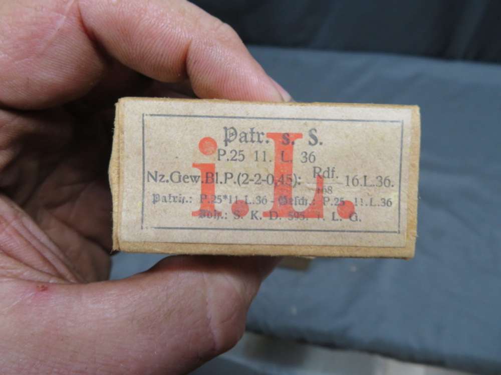 CAN OF 15 BOXES WWII GERMAN 8MM MAUSER AMMO-1936-NICE-CLEAN-225 rds-img-4
