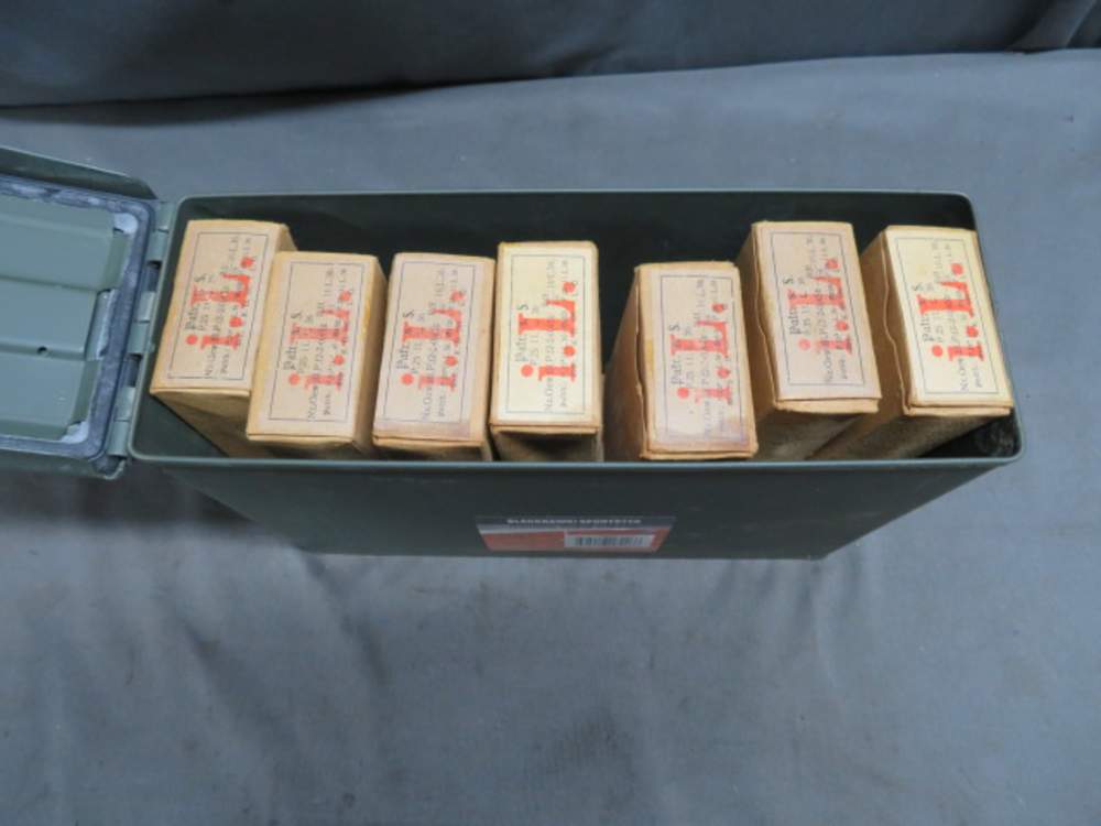 CAN OF 15 BOXES WWII GERMAN 8MM MAUSER AMMO-1936-NICE-CLEAN-225 rds-img-1