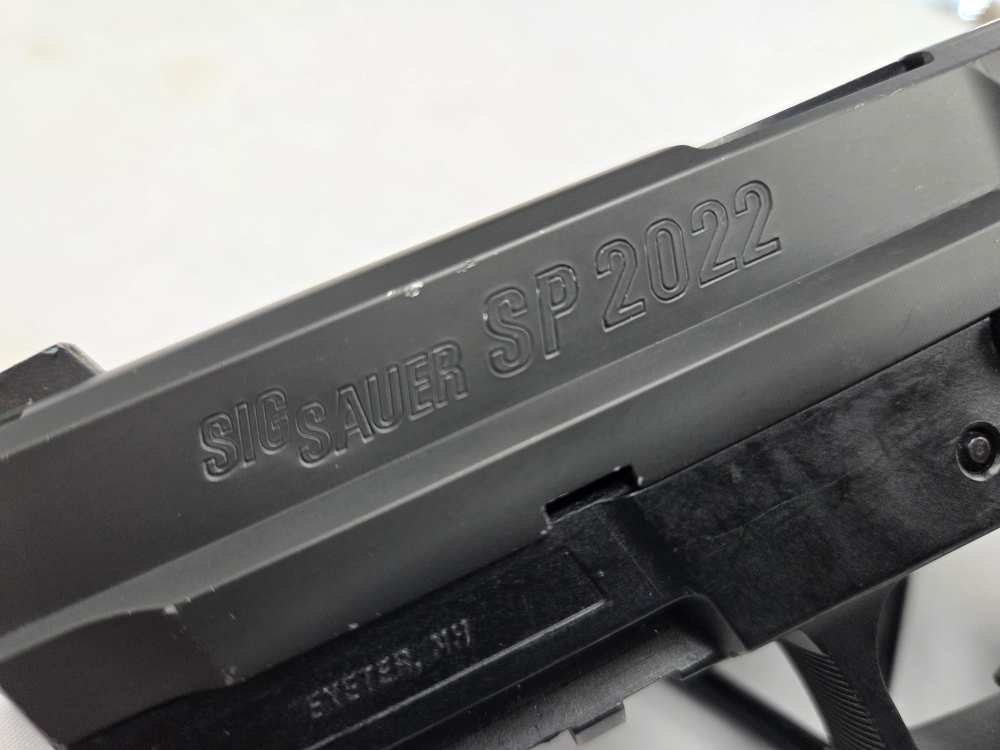Sig Sauer SP2022 Nitron Carry 9mm 3.75" Pistol 15-Rd Mag-img-1