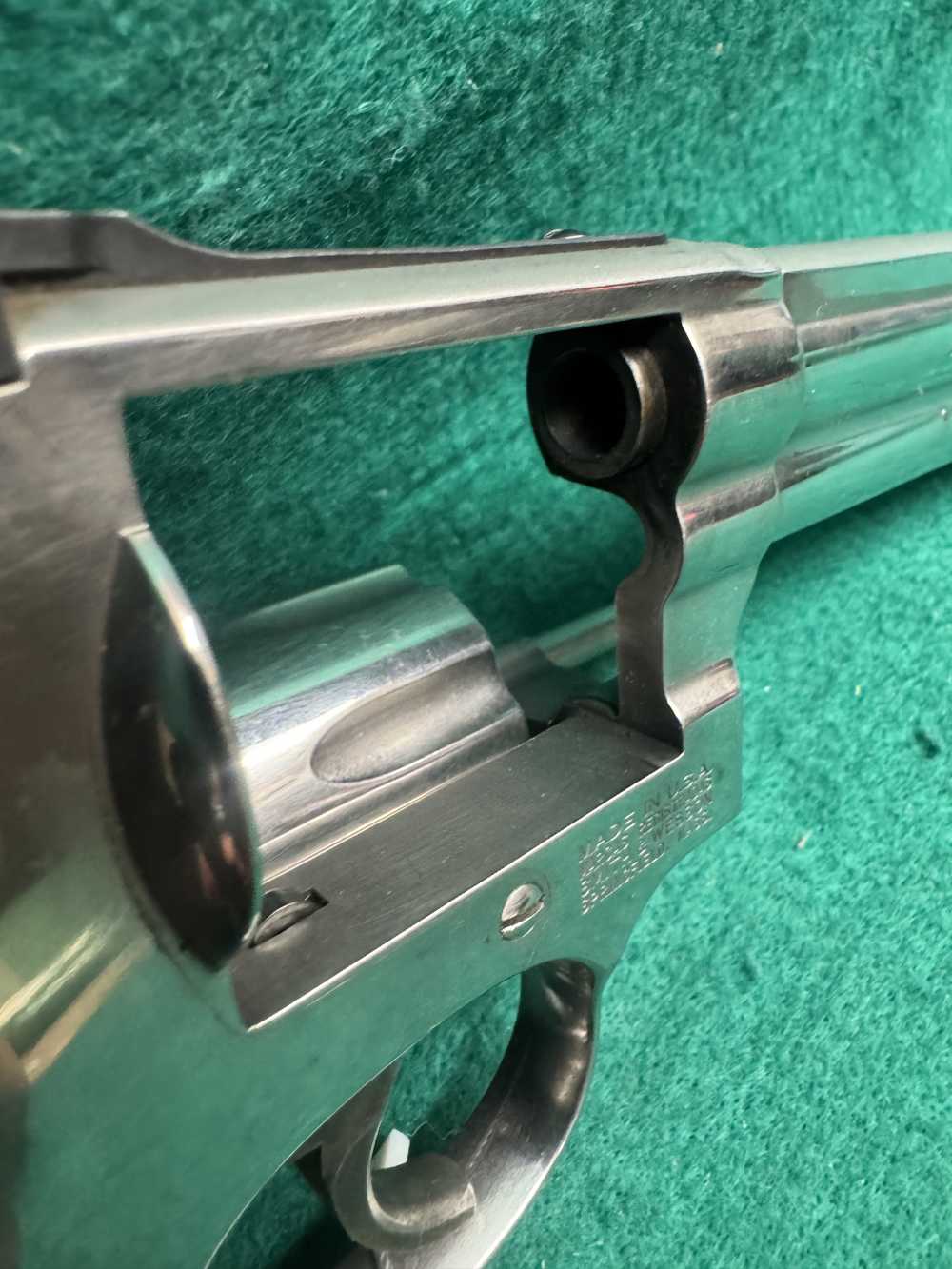 Smith & Wesson 686-4 357 MAG-img-4
