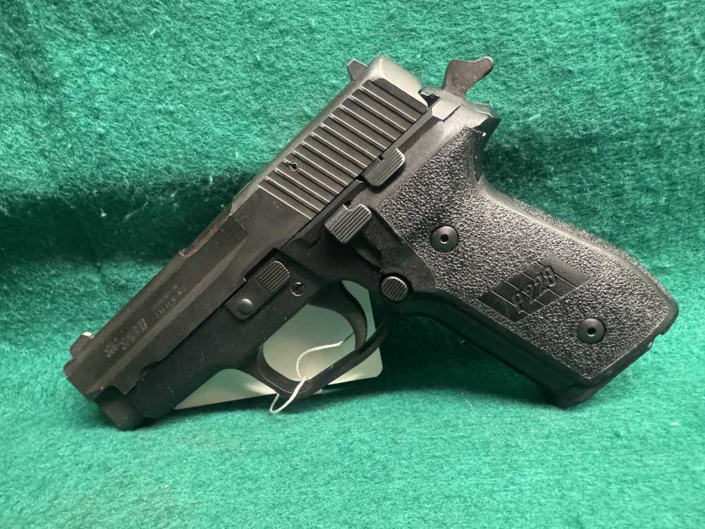 Sig Sauer P228 9mm-img-5