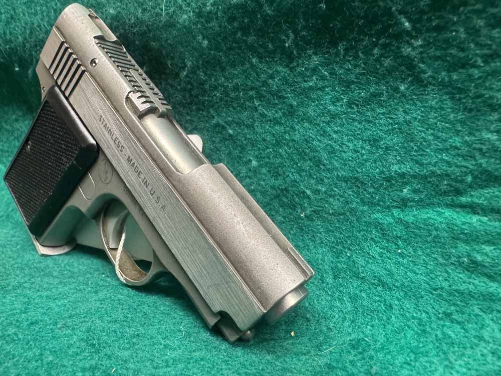 Amt BACK UP .380acp-img-3