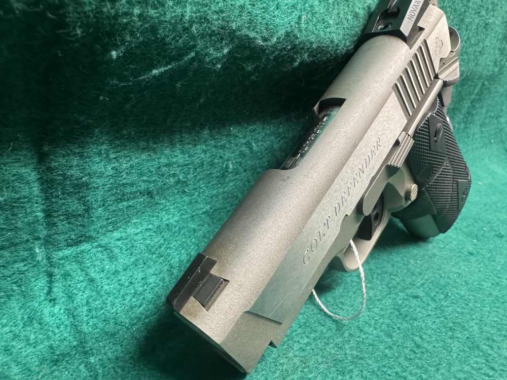 Colt DEFENDER .45 acp-img-5
