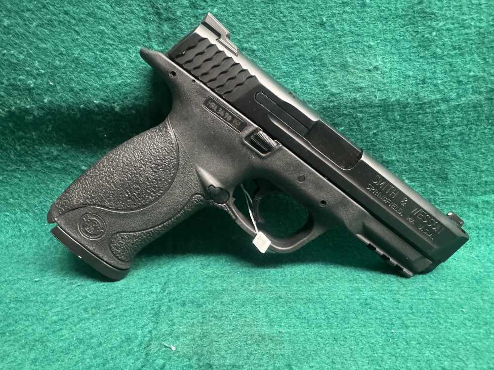 Smith & Wesson M&P 9 9MM-img-0