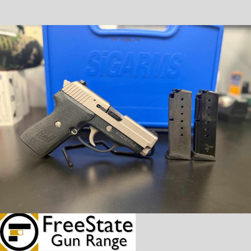 SIG Sauer P239 — .40 S&W — 2 Mags — Excellent Condition 9/10-img-0