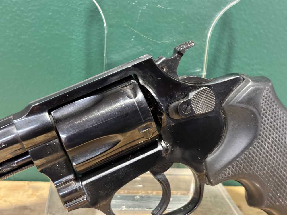 Rossi 68 Blued Snub Nose Revolver 2" .38 SPL Blued mfg in Brazil -img-7