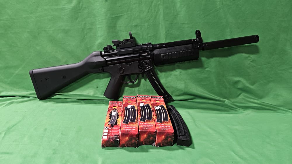GSG-5 22LR W/9 MAGAZINES!-img-3