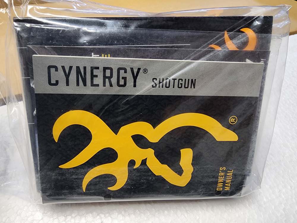 PICS! NEW BROWNING O/U CYNERGY CX 12 GAUGE 30" WALNUT 60/40 POI 3" GOLD 3-img-2