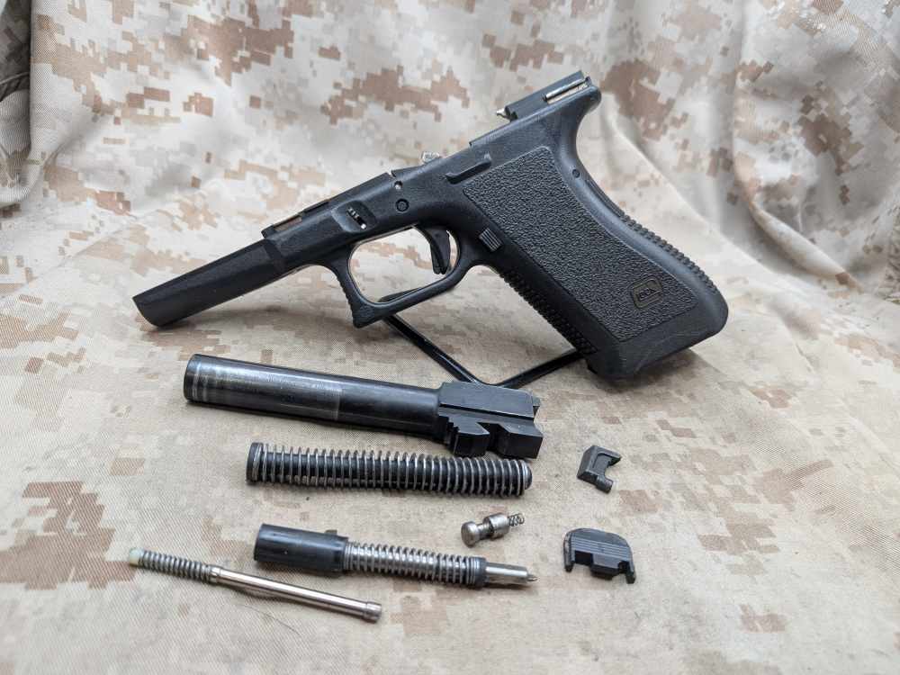 Glock 22 Gen 2 Frame, Barrel & Parts USED G22 Gen2-img-0