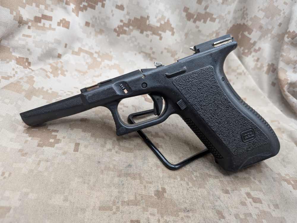 Glock 22 Gen 2 Frame, Barrel & Parts USED G22 Gen2-img-1