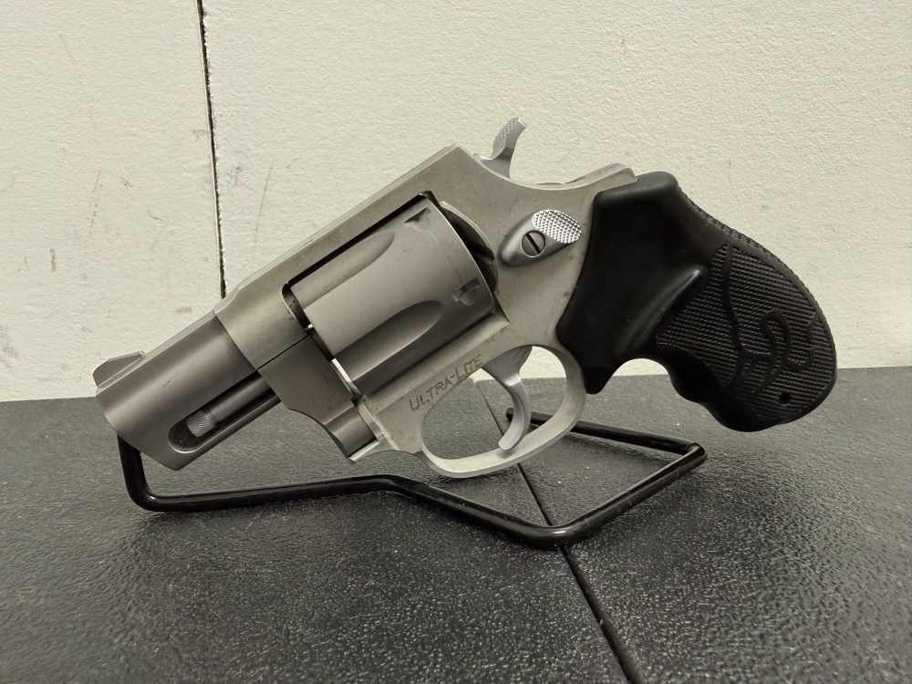 Taurus 85 Ultra-Lite .38spl 2"-img-1