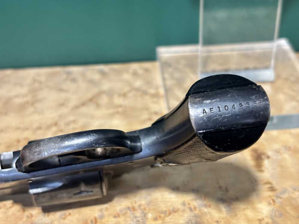 H&R 732 .32 S&W Long Revolver Swing Out Cylinder 6 Shot-img-6