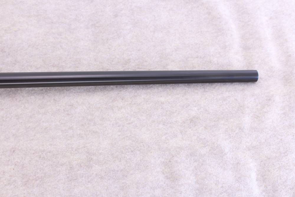 Winchester Model 70 Classic Super Grade 7mm Rem Mag 25" Walnut Fine Mint -img-3