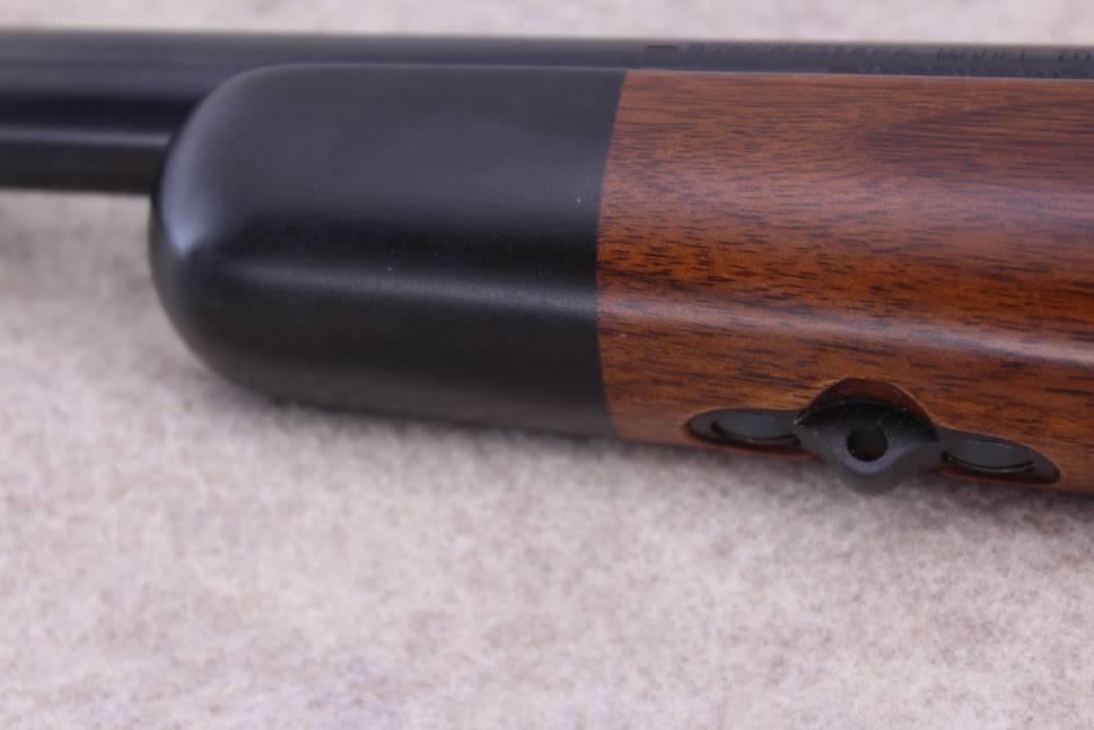 Winchester Model 70 Classic Super Grade 7mm Rem Mag 25" Walnut Fine Mint -img-27
