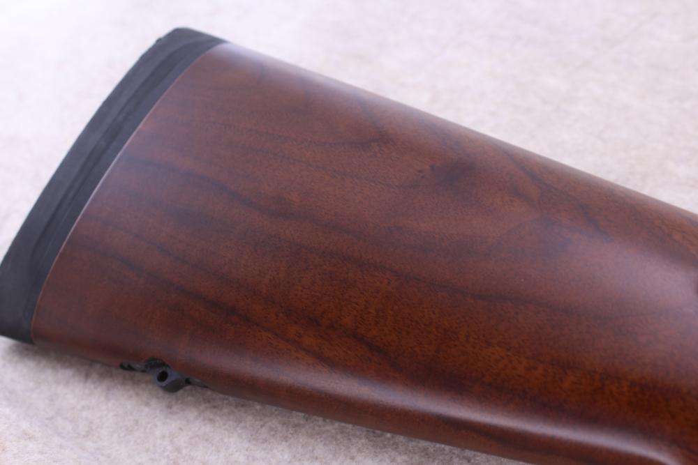 Winchester Model 70 Classic Super Grade 7mm Rem Mag 25" Walnut Fine Mint -img-17