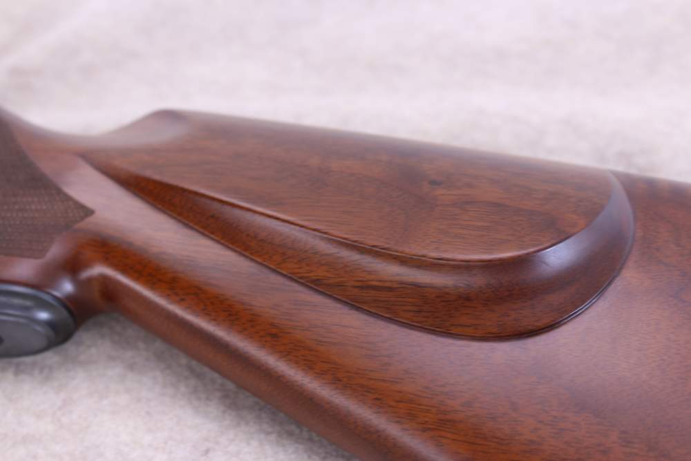 Winchester Model 70 Classic Super Grade 7mm Rem Mag 25" Walnut Fine Mint -img-22