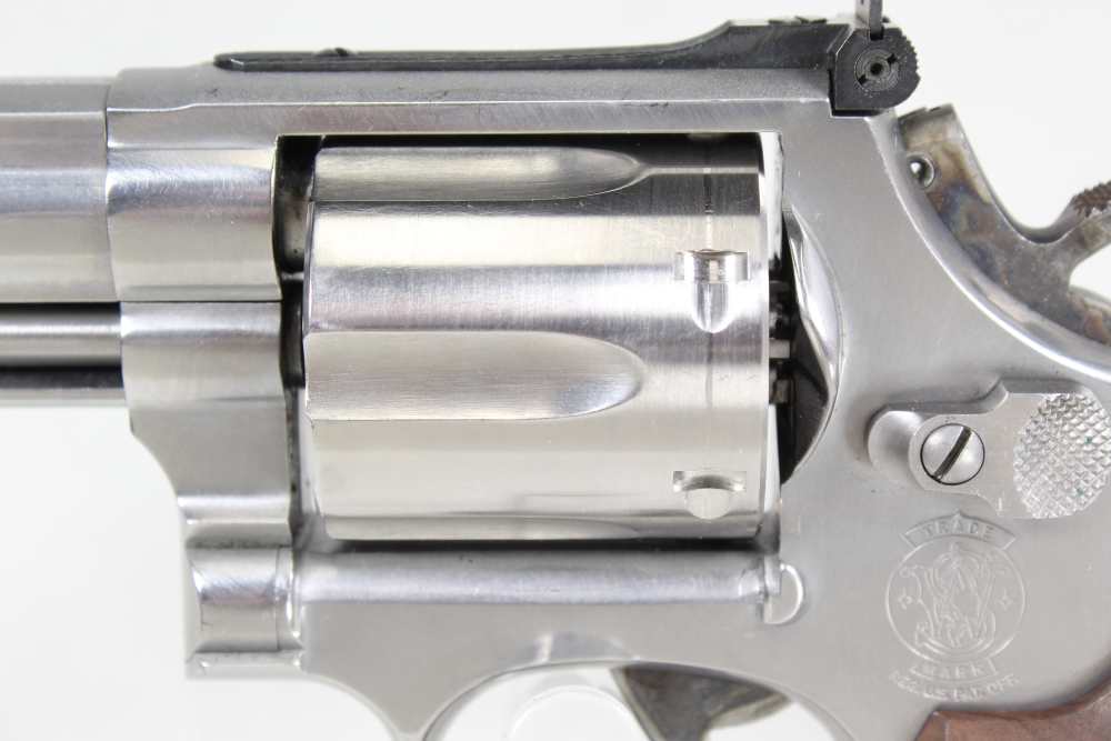 Smith and Wesson S&W 686 -4 .357 Magnum 4" Stainless Steel Revolver No Lock-img-8