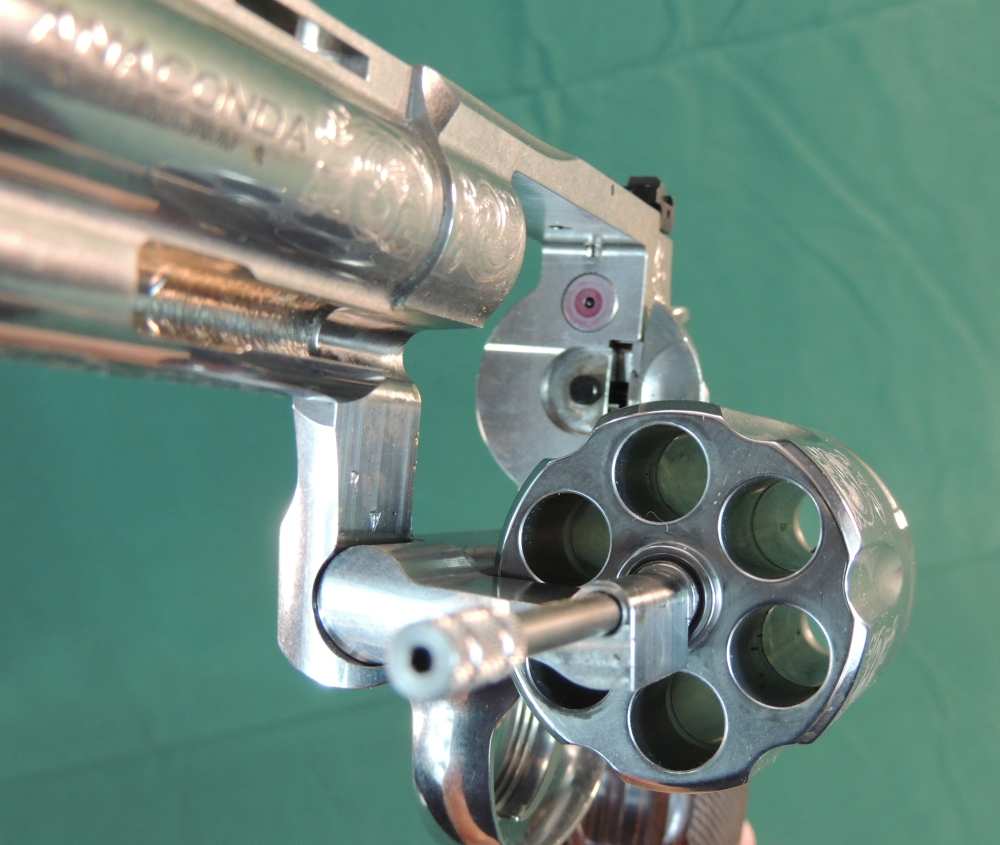 Colt Rosewwod Anaconda 44 Magnum Custom Collection Revolver 187 of 250-img-21