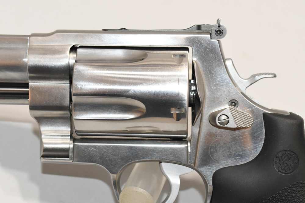 Nice Smith & Wesson 460XVR 8 5/8" Stainless Revolver 460 S&W Mag W Case-img-8
