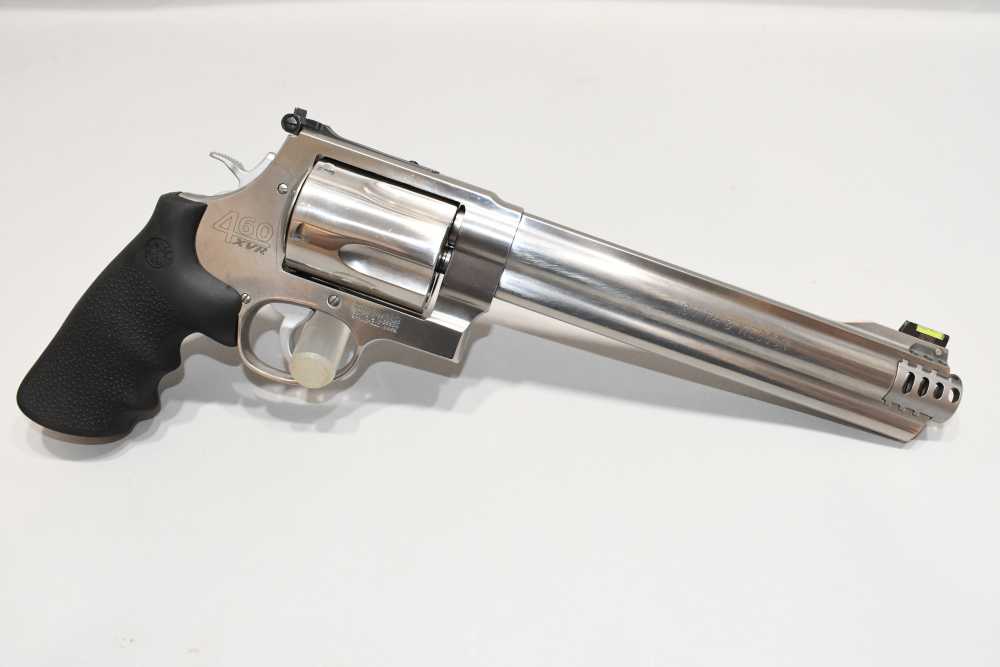 Nice Smith & Wesson 460XVR 8 5/8" Stainless Revolver 460 S&W Mag W Case-img-2