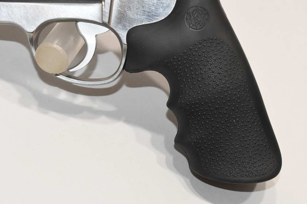 Nice Smith & Wesson 460XVR 8 5/8" Stainless Revolver 460 S&W Mag W Case-img-7