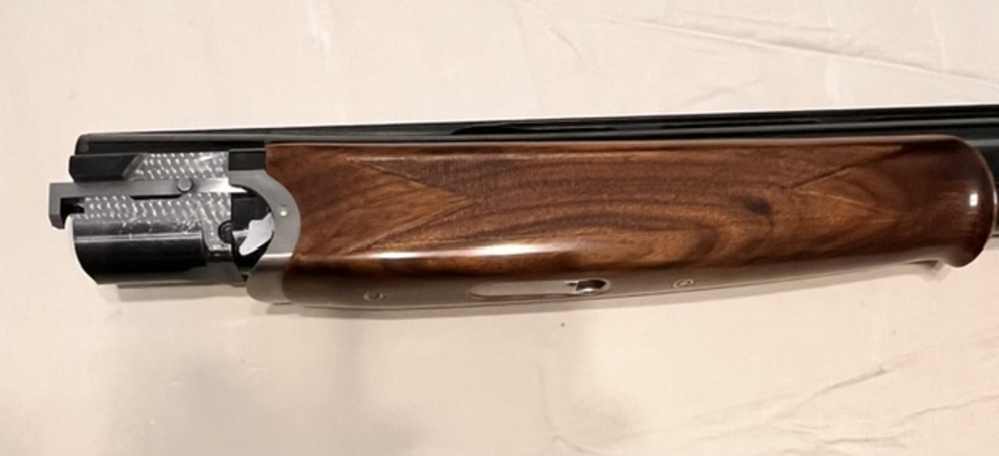 NEW BERETTA 686 WHITE ONYX w COLES GRADE EEEE TURKISH WALNUT WOOD SET -img-11
