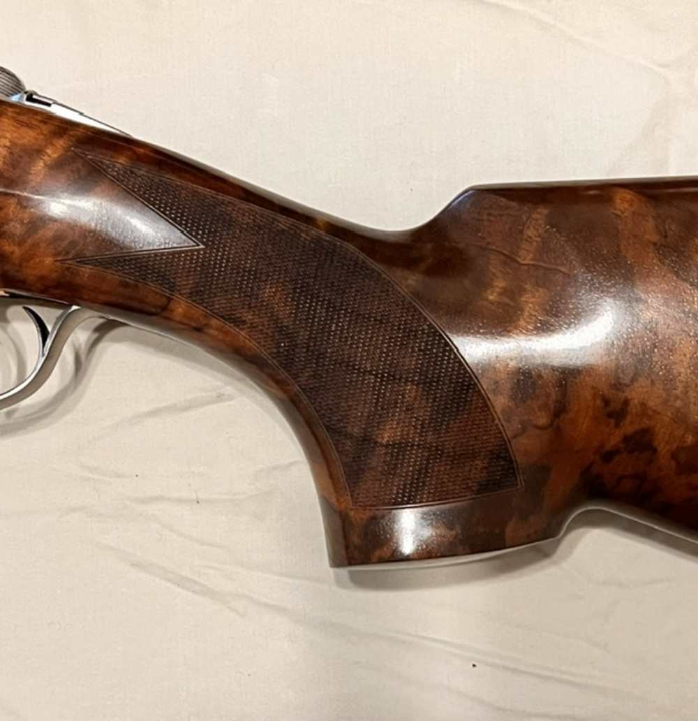 NEW BERETTA 686 WHITE ONYX w COLES GRADE EEEE TURKISH WALNUT WOOD SET -img-4