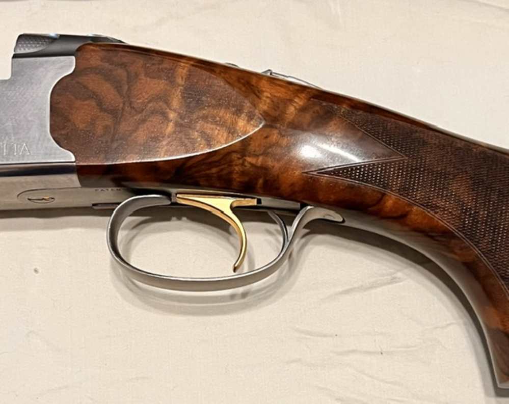 NEW BERETTA 686 WHITE ONYX w COLES GRADE EEEE TURKISH WALNUT WOOD SET -img-3