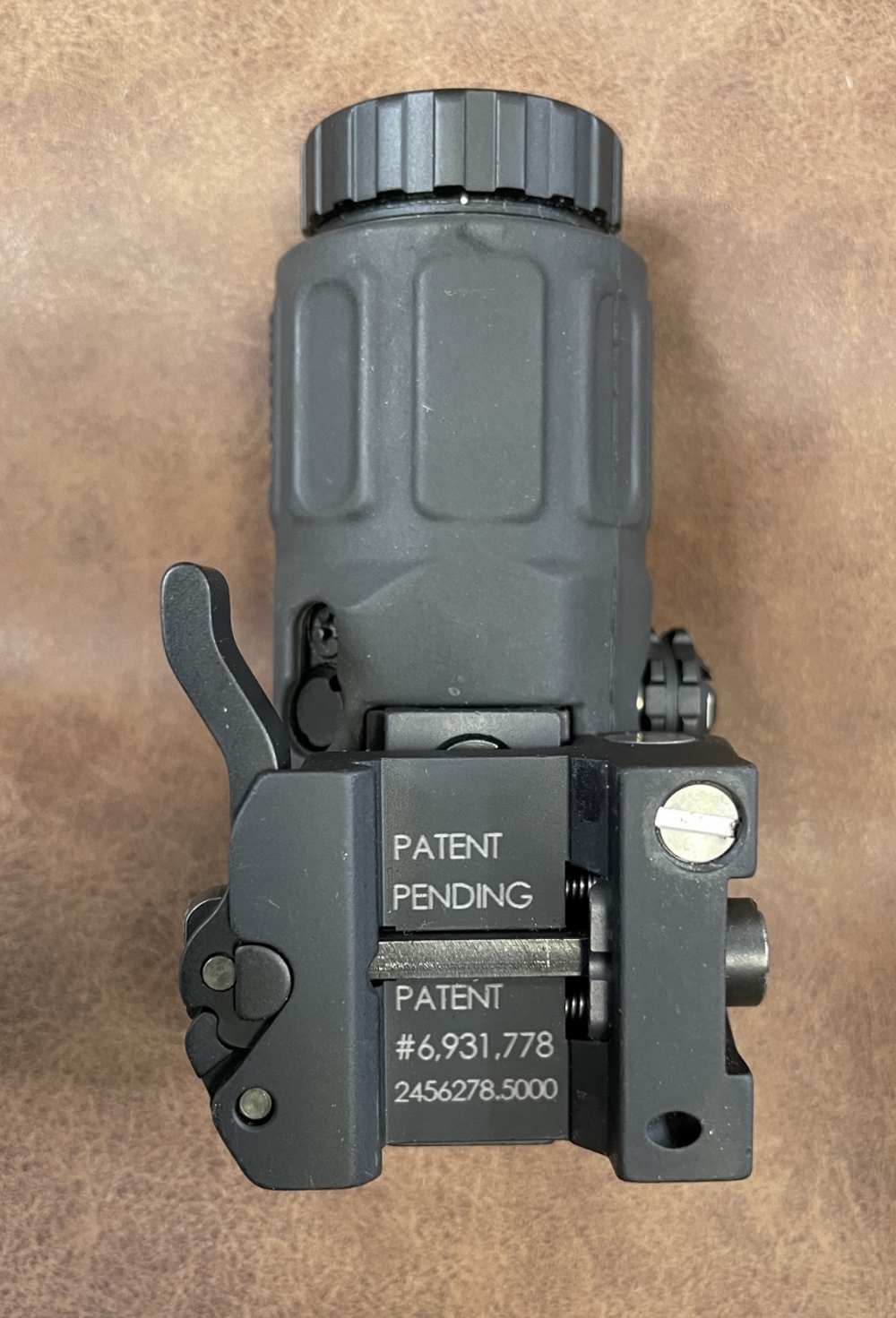 USED EOTECH EOLAD 1V WITH MAGNIFIER-img-8
