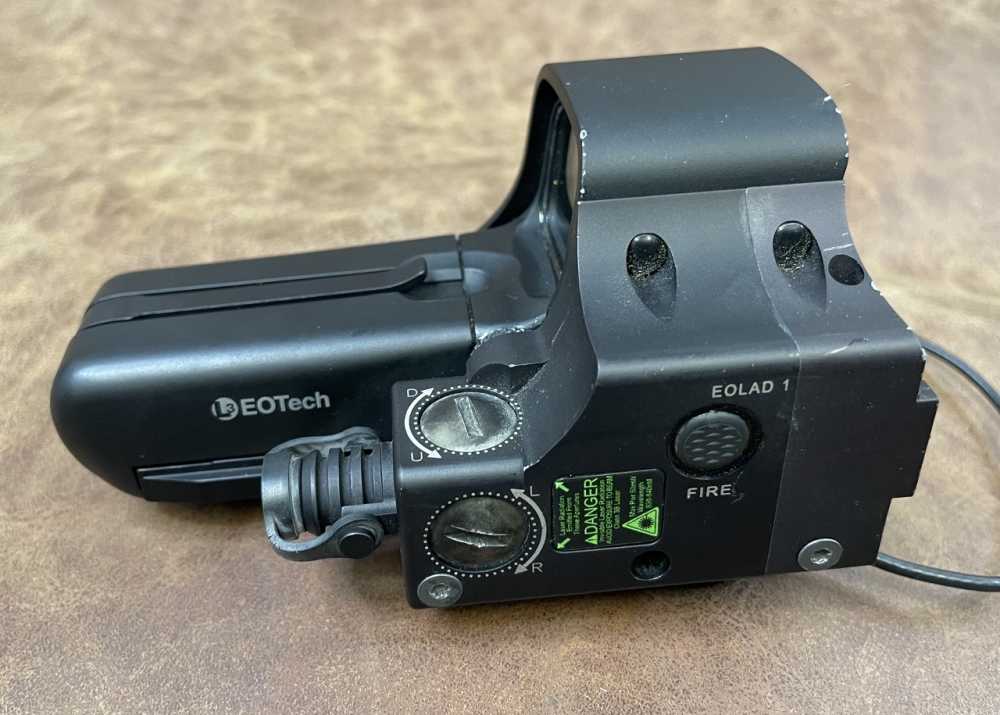 USED EOTECH EOLAD 1V WITH MAGNIFIER-img-2