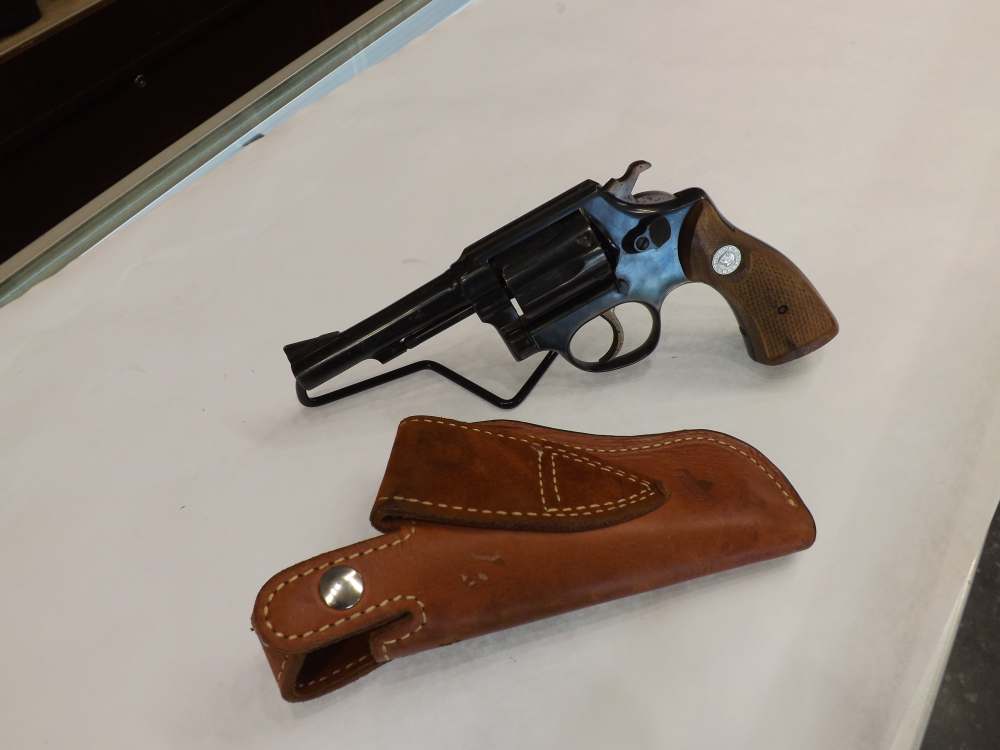 TAURUS MODEL 80 -img-1