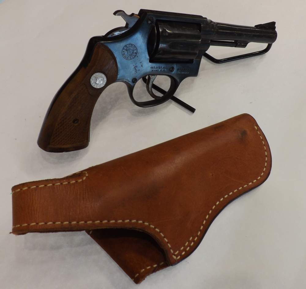 TAURUS MODEL 80 -img-0