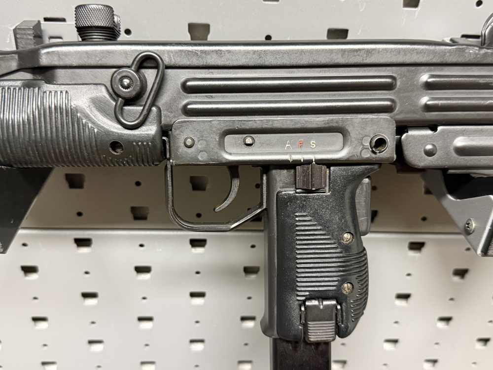 TRANSFERABLE Uzi Model B Conversion SMG 9mm + SCRC Mk25 Silencer eForm-3-img-12