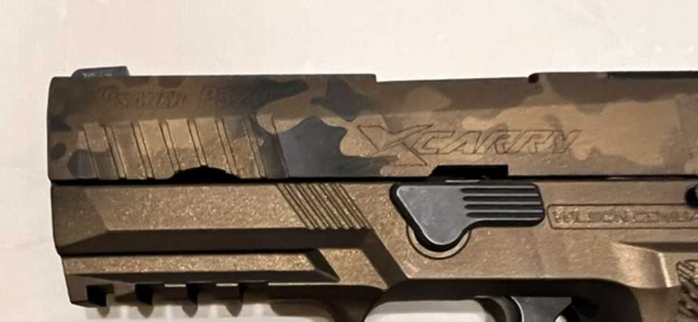 Compensated Wilson Combat Gold Camo X Carry P320-img-1