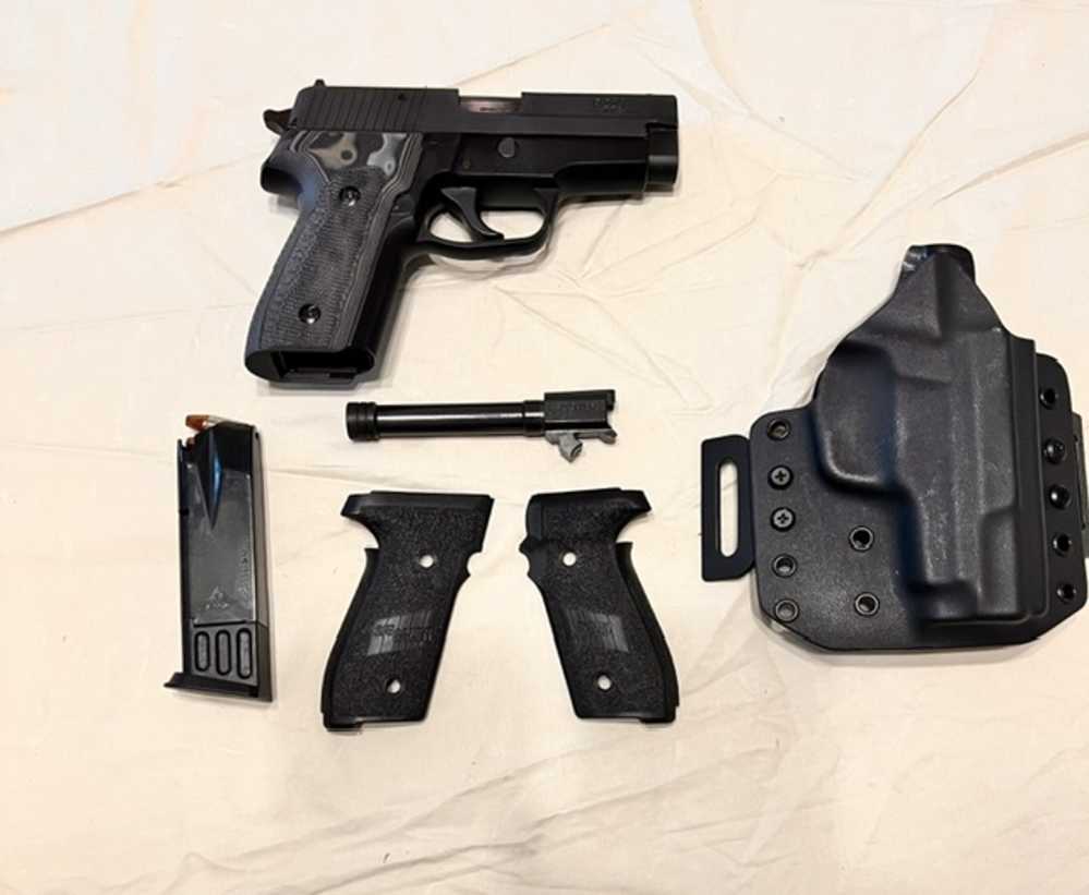 German P228 w accessories and Holster-img-0